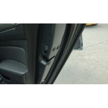 CERRADURA PUERTA TRASERA DERECHA 5TA839016Q 