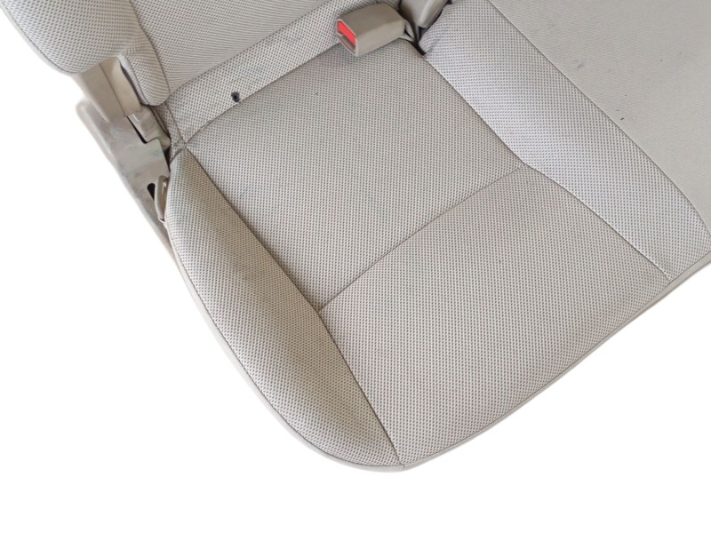 Recambio de asientos tercera fila para ssangyong rodius i 2.7 xdi referencia OEM IAM   