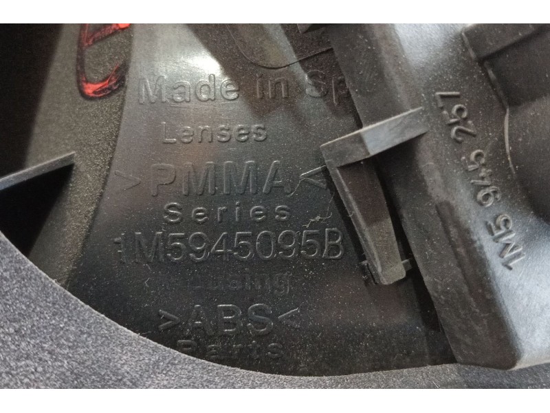 Recambio de piloto trasero izquierdo para seat toledo ii (1m2) 1.9 tdi referencia OEM IAM   