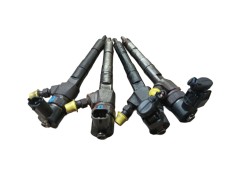 Recambio de inyector para saab 9-3 station wagon (e50) 1.9 tid referencia OEM IAM  445110159  2