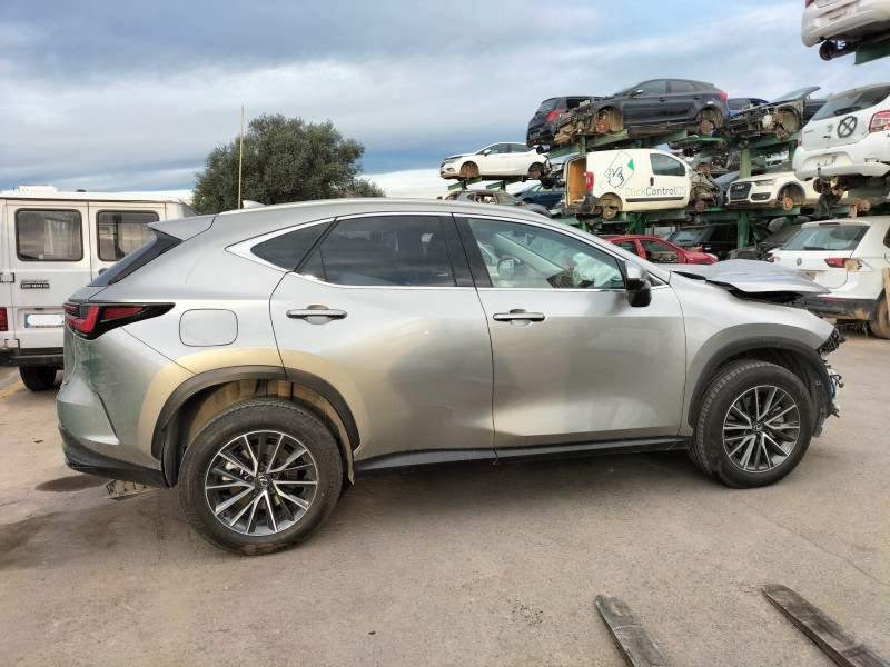 lexus nx ii (_a2_, _h2_) del año 2023