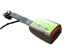 Recambio de enganche cinturon delantero izquierdo para ssangyong rodius i 2.7 xdi referencia OEM IAM 7466121000EAJ 1YS5598254 