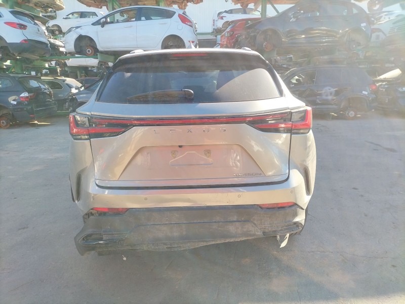 lexus nx ii (_a2_, _h2_) del año 2023