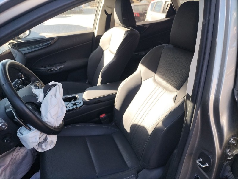 lexus nx ii (_a2_, _h2_) del año 2023