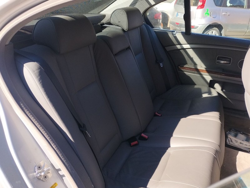bmw 7 (e65, e66, e67) del año 2004