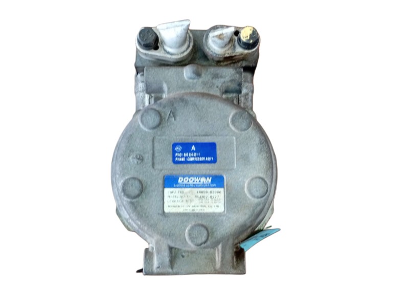 Recambio de compresor aire acondicionado para ssangyong rodius i 2.7 xdi referencia OEM IAM 6652300211 6J2620227 