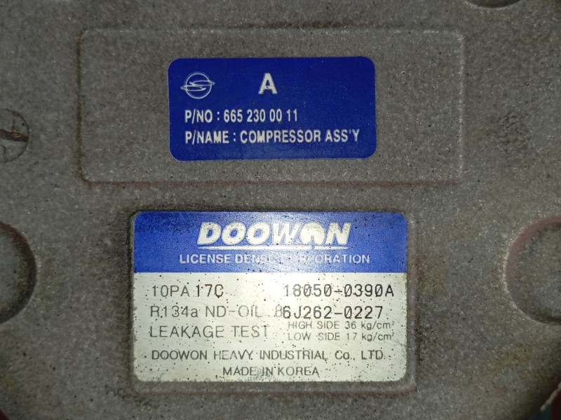 Recambio de compresor aire acondicionado para ssangyong rodius i 2.7 xdi referencia OEM IAM 6652300211 6J2620227 