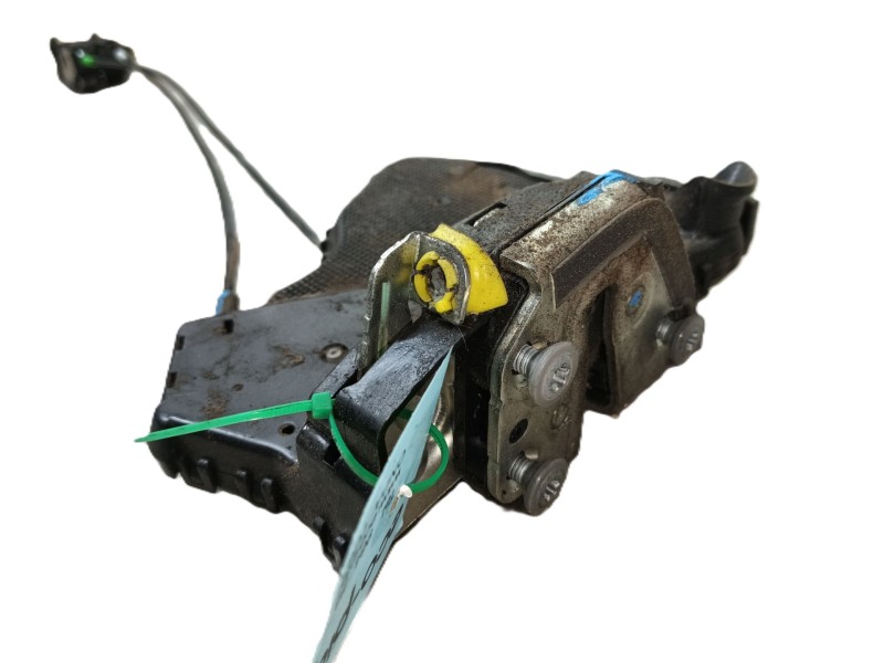 Recambio de cerradura puerta delantera izquierda para toyota avensis station wagon (_t25_) 2.2 d-4d (adt251_) referencia OEM IAM