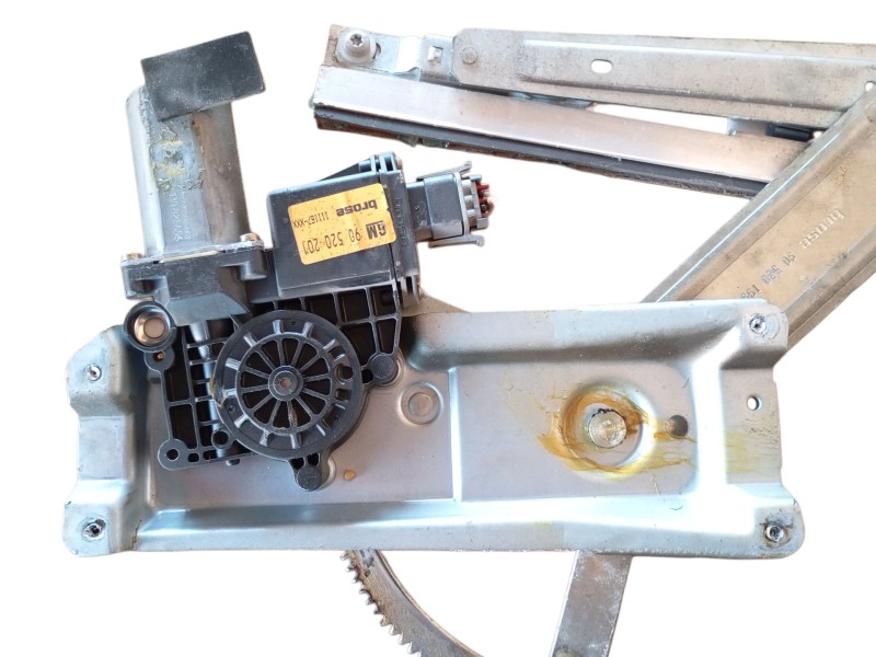 Recambio de elevalunas delantero izquierdo para opel tigra (s93) 1.4 16v (f07) referencia OEM IAM  90520201 