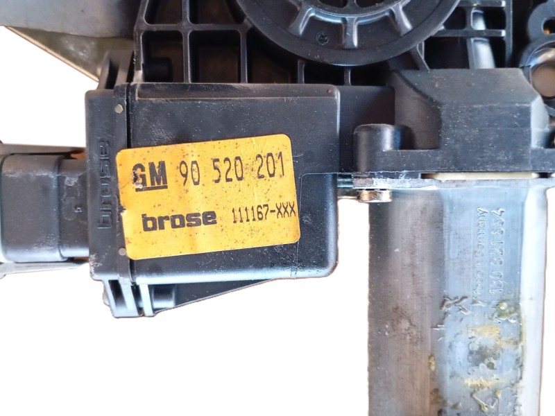 Recambio de elevalunas delantero izquierdo para opel tigra (s93) 1.4 16v (f07) referencia OEM IAM  90520201 