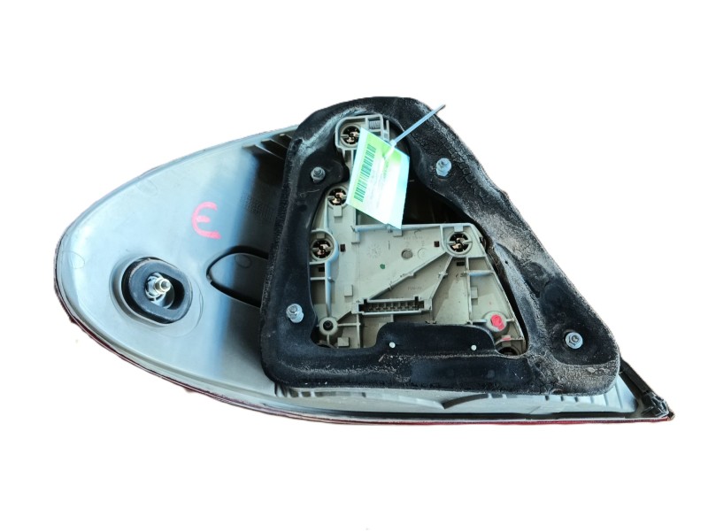 Recambio de piloto trasero derecho para mercedes-benz clase e (w211) e 220 cdi (211.006) referencia OEM IAM 211820046464  