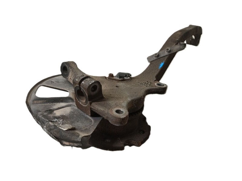 Recambio de mangueta delantera izquierda para ssangyong rodius i 2.7 xdi referencia OEM IAM 4121021000  