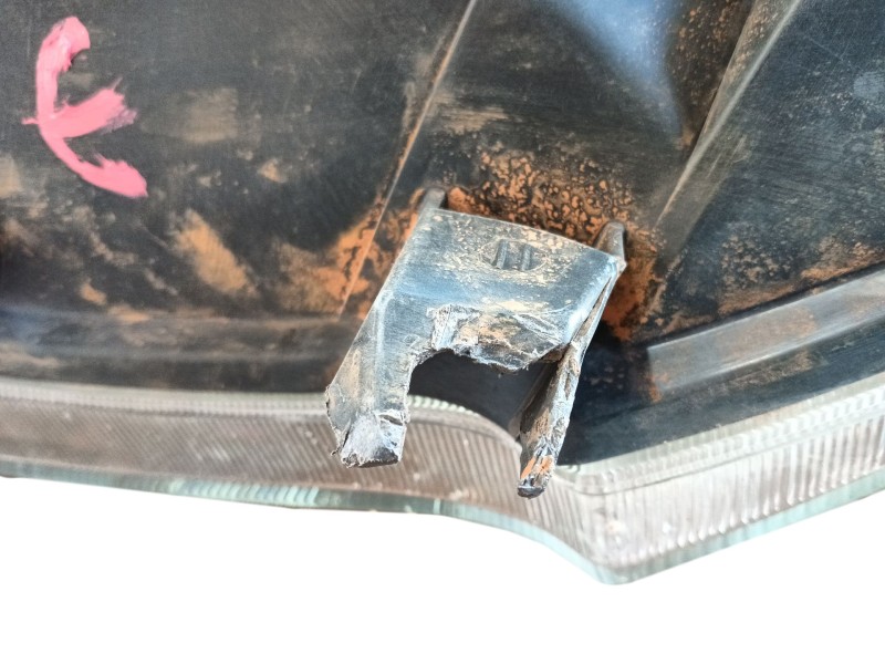 Recambio de faro derecho para opel tigra (s93) 1.4 16v (f07) referencia OEM IAM   