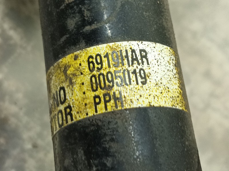 Recambio de transmision trasera derecha para ssangyong rodius i 2.7 xdi referencia OEM IAM   