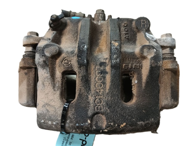 Recambio de pinza freno delantera derecha para ssangyong rodius i 2.7 xdi referencia OEM IAM 4814021100  