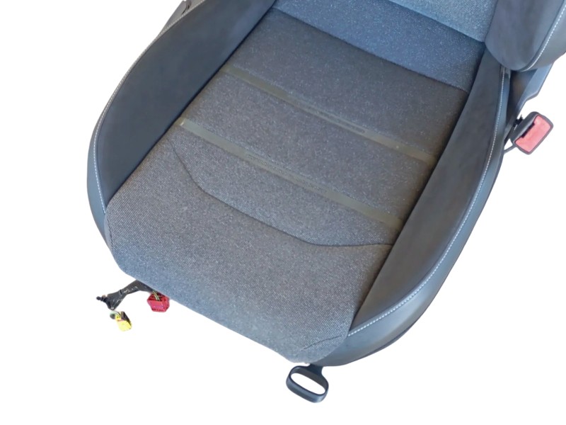 Recambio de asiento delantero derecho para seat ateca (kh7, khp) 2.0 tdi referencia OEM IAM   