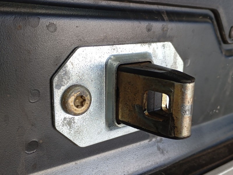 Recambio de porton trasero para opel tigra (s93) 1.4 16v (f07) referencia OEM IAM   