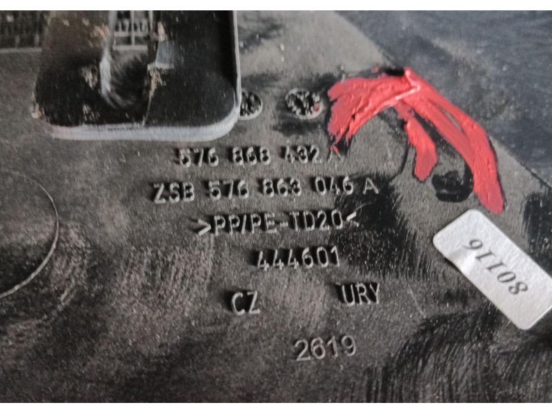 Recambio de apoyabrazos central para seat ateca (kh7, khp) 2.0 tdi referencia OEM IAM   