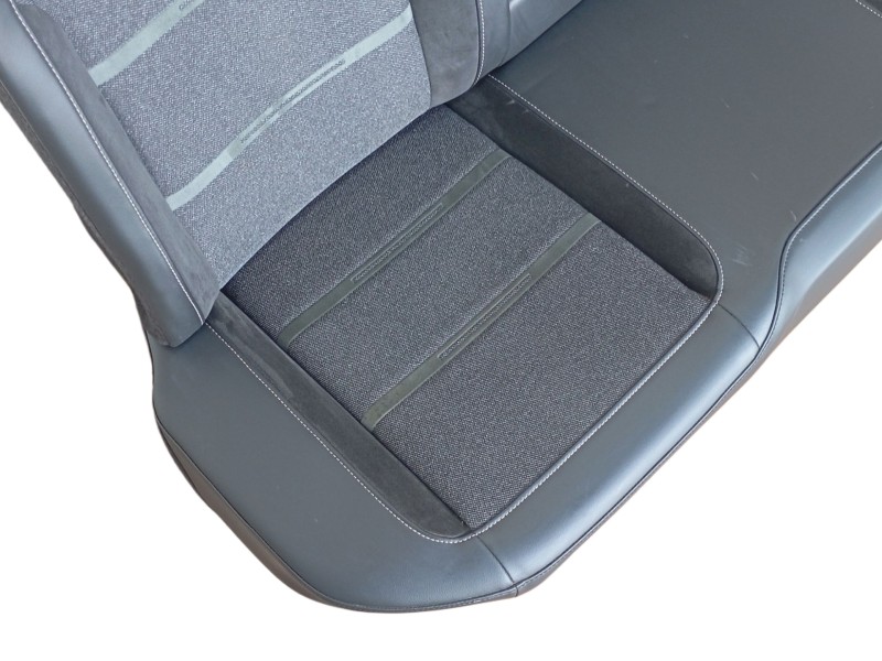 Recambio de asientos traseros para seat ateca (kh7, khp) 2.0 tdi referencia OEM IAM   