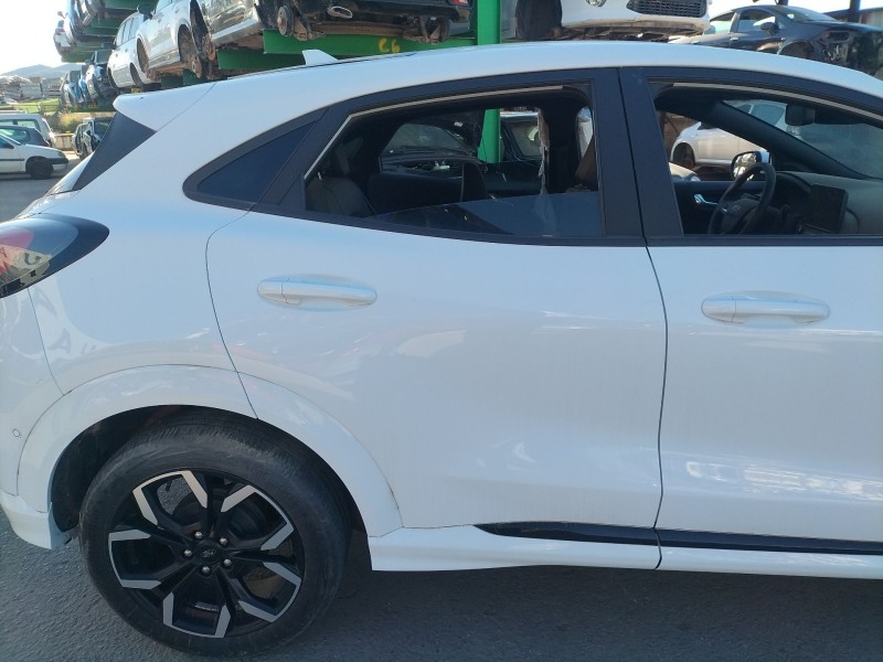 Recambio de puerta trasera derecha para ford puma (j2k, cf7) 1.0 ecoboost referencia OEM IAM   