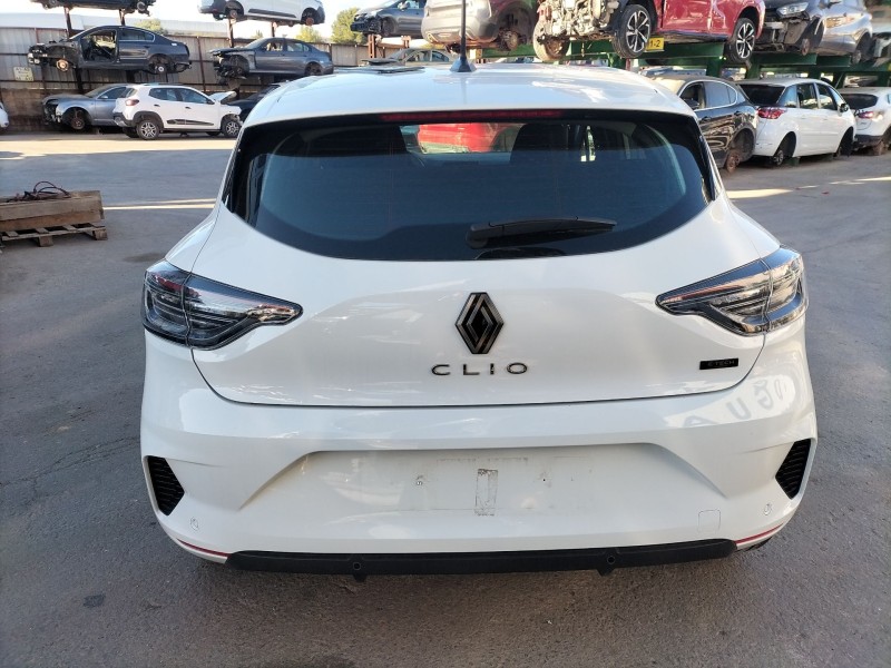 renault clio v (b7_) del año 2025