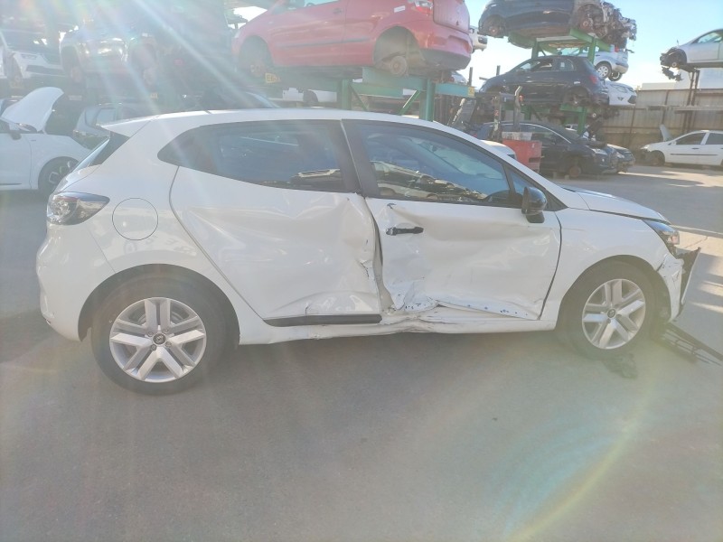 renault clio v (b7_) del año 2025