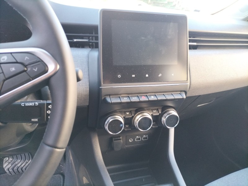 renault clio v (b7_) del año 2025