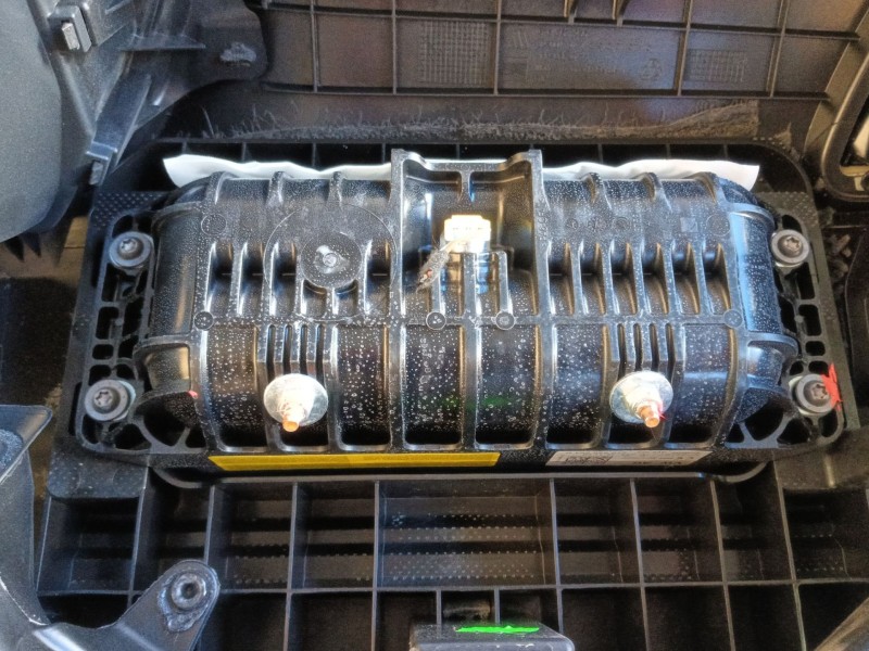 Recambio de salpicadero para seat ateca (kh7, khp) 2.0 tdi referencia OEM IAM   