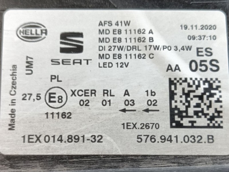 Recambio de faro derecho para seat ateca (kh7, khp) 2.0 tdi referencia OEM IAM   