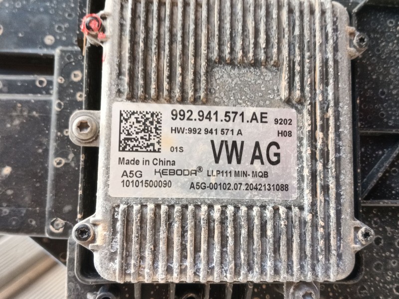 Recambio de faro derecho para seat ateca (kh7, khp) 2.0 tdi referencia OEM IAM   