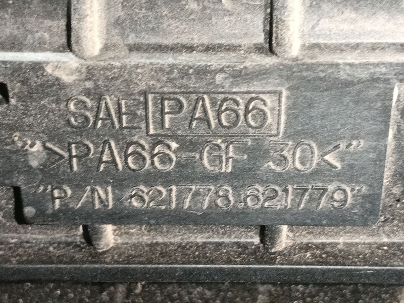 Recambio de radiador agua para ssangyong rodius i 2.7 xdi referencia OEM IAM 2131021150  