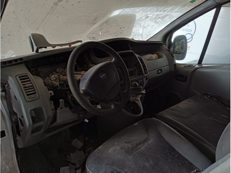 opel vivaro a furgoneta (x83) del año 2011