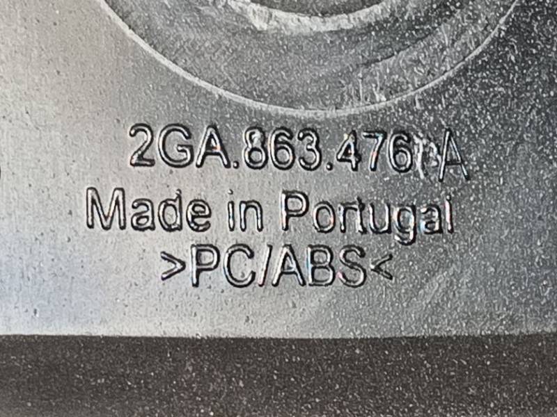 Recambio de apoyabrazos central para volkswagen t-roc (a11, d11) 1.0 tsi referencia OEM IAM   