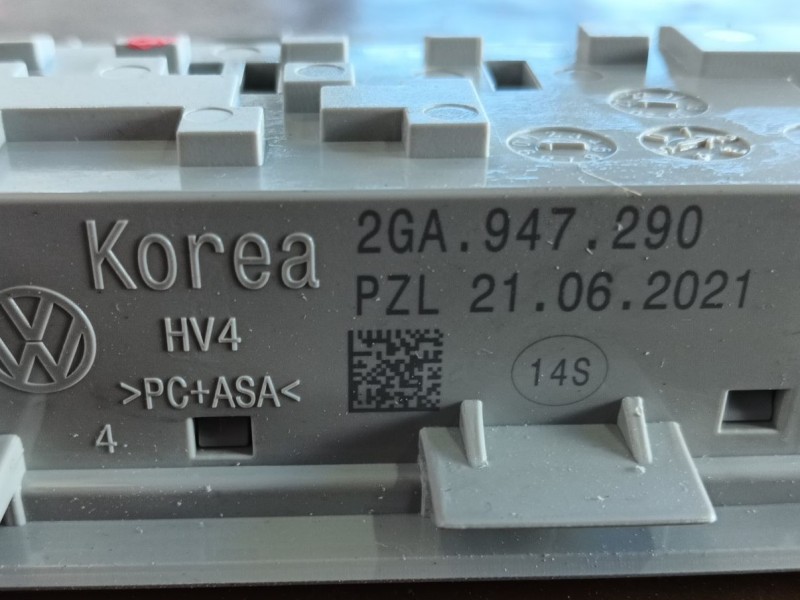 Recambio de luz interior para volkswagen t-roc (a11, d11) 1.0 tsi referencia OEM IAM   