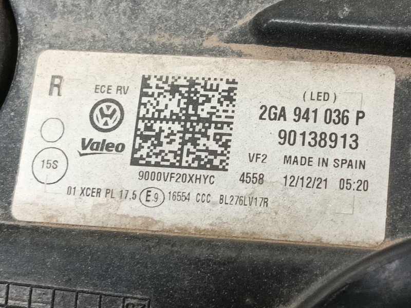 Recambio de faro derecho para volkswagen t-roc (a11, d11) 1.0 tsi referencia OEM IAM 2GA941774  