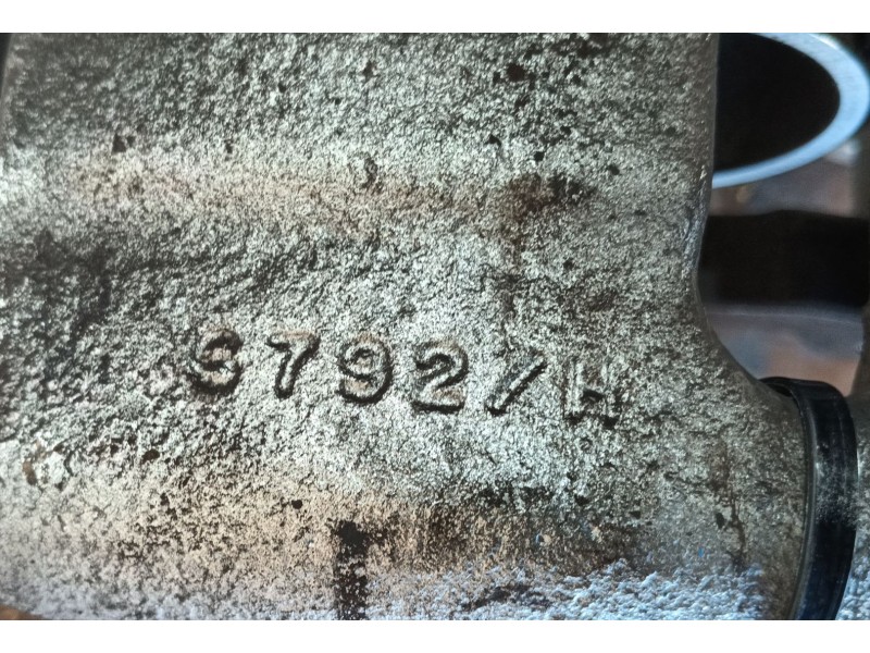 Recambio de pinza freno delantera derecha para volkswagen t-roc (a11, d11) 1.0 tsi referencia OEM IAM 8V0615124D  