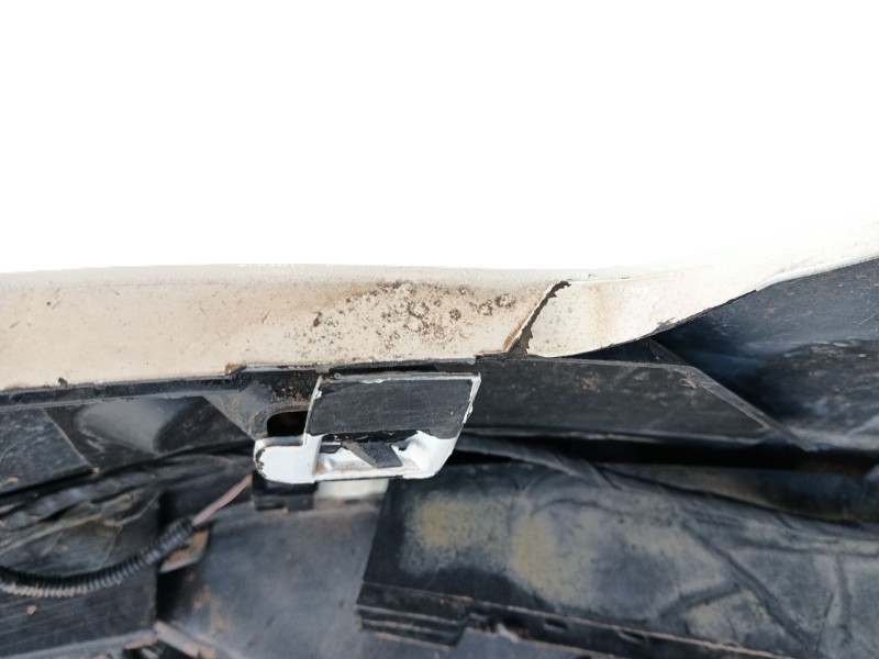 Recambio de paragolpes delantero para renault scénic iv (j9_) 1.3 tce 140 referencia OEM IAM 620222741R  