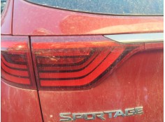 Recambio de piloto trasero izquierdo interior para kia sportage iv (ql, qle) 1.6 gdi referencia OEM IAM 92405D9010  