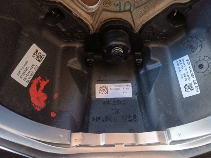 Recambio de volante para volkswagen t-roc (a11, d11) 1.0 tsi referencia OEM IAM   