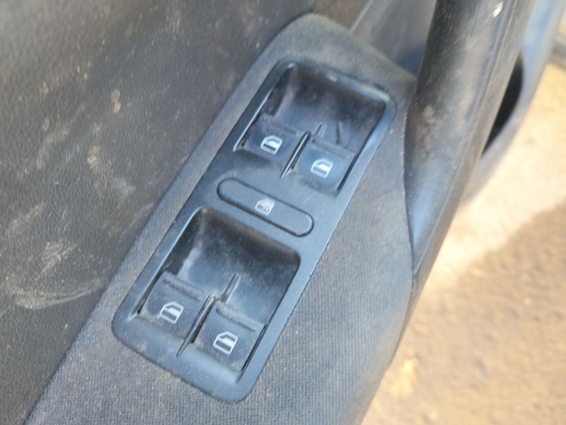 volkswagen polo v (6r1, 6c1) del año 2010