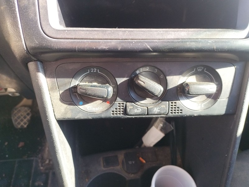 Recambio de mando calefaccion / aire acondicionado para volkswagen polo v (6r1, 6c1) 1.6 tdi referencia OEM IAM   