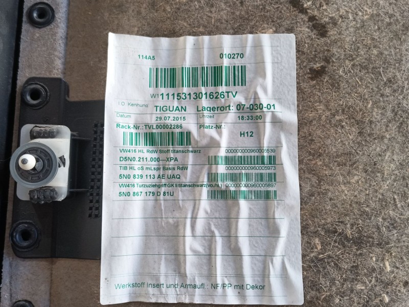 Recambio de guarnecido puerta trasera izquierda para volkswagen tiguan (5n_) 2.0 tdi referencia OEM IAM   