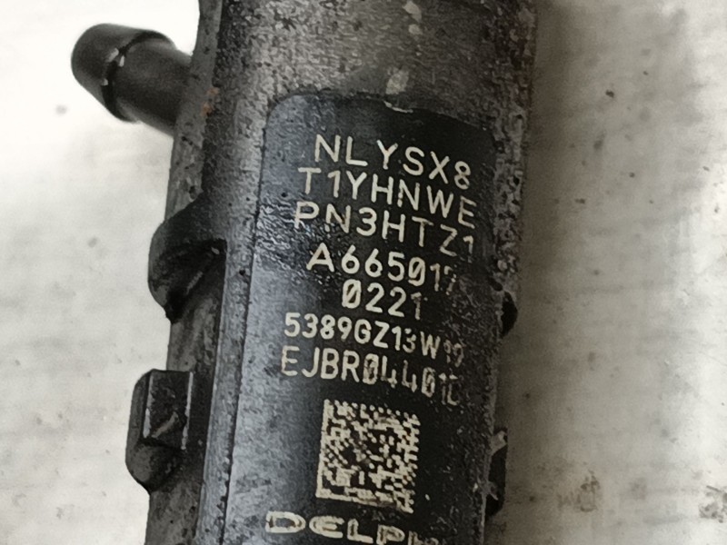 Recambio de inyector para ssangyong rodius i 2.7 xdi referencia OEM IAM 6650170221  