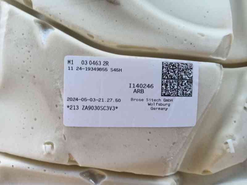 Recambio de asientos traseros para volkswagen golf 1.5 etsi mhev referencia OEM IAM   
