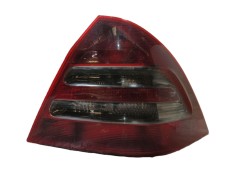 Recambio de piloto trasero derecho para mercedes-benz clase c (w203) c 270 cdi (203.016) referencia OEM IAM 2038200264  