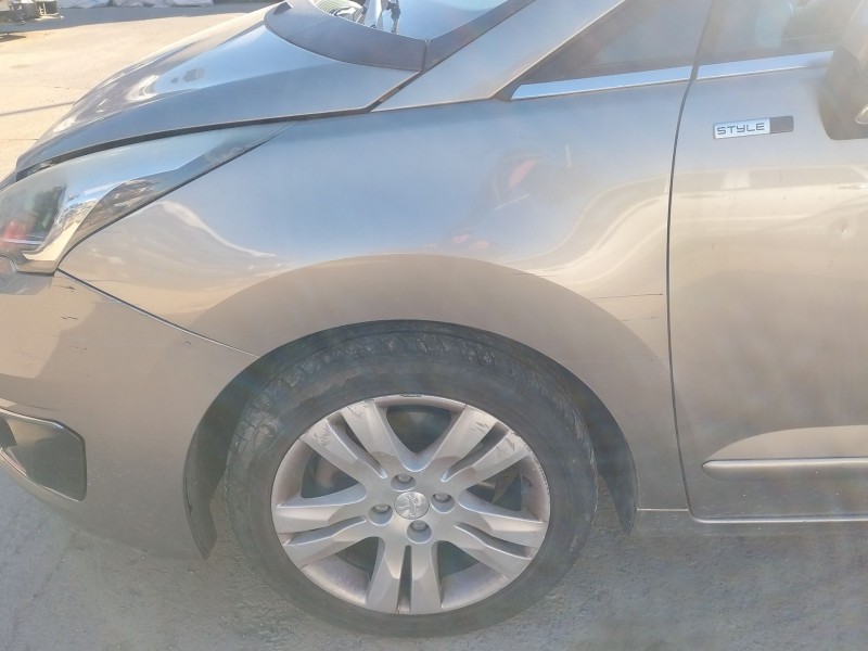 Recambio de aleta delantera izquierda para peugeot 5008 (0u_, 0e_) 1.6 bluehdi 120 referencia OEM IAM 7840Y7  