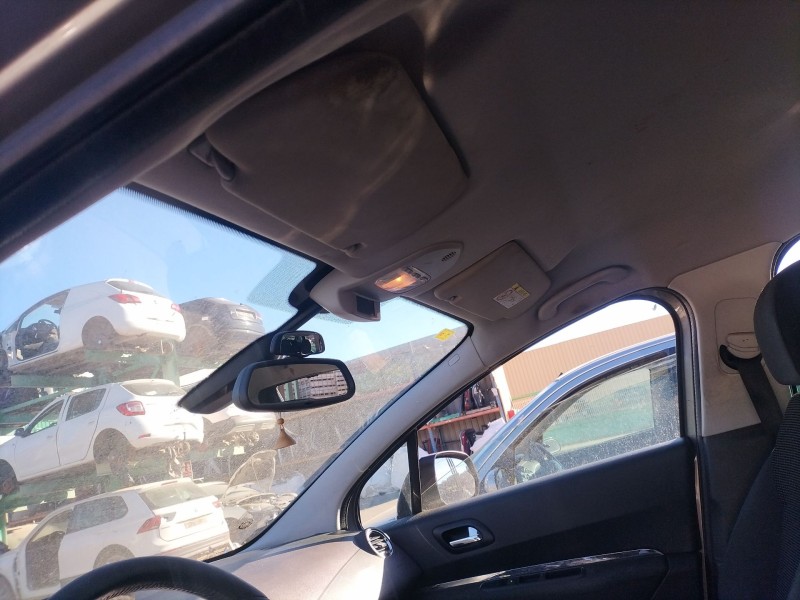 peugeot 5008 (0u_, 0e_) del año 2015