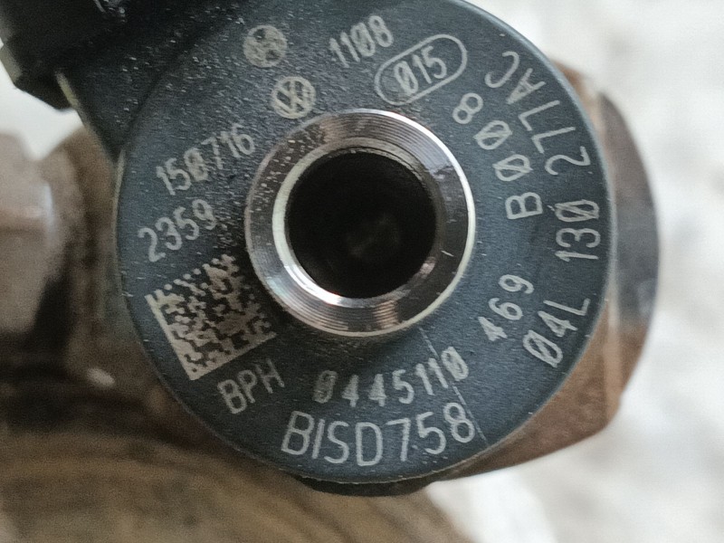 Recambio de inyector para volkswagen tiguan (5n_) 2.0 tdi referencia OEM IAM 4L130277AC  