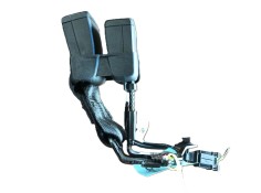 Recambio de enganche cinturon trasero izquierdo para volkswagen golf 1.5 etsi mhev referencia OEM IAM    2
