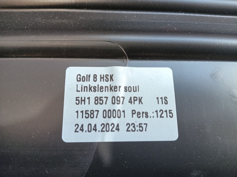 Recambio de guantera para volkswagen golf 1.5 etsi mhev referencia OEM IAM   